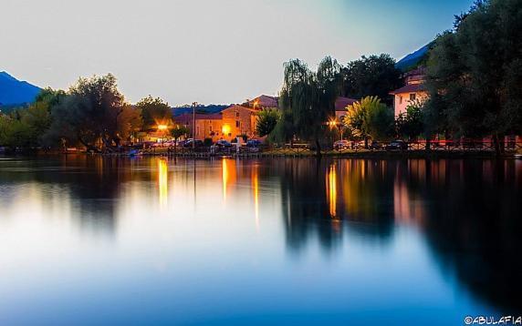 Casa Rosamari - Su Lago Di Posta Fibreno, Appartamento Con Camino Eksteriør bilde