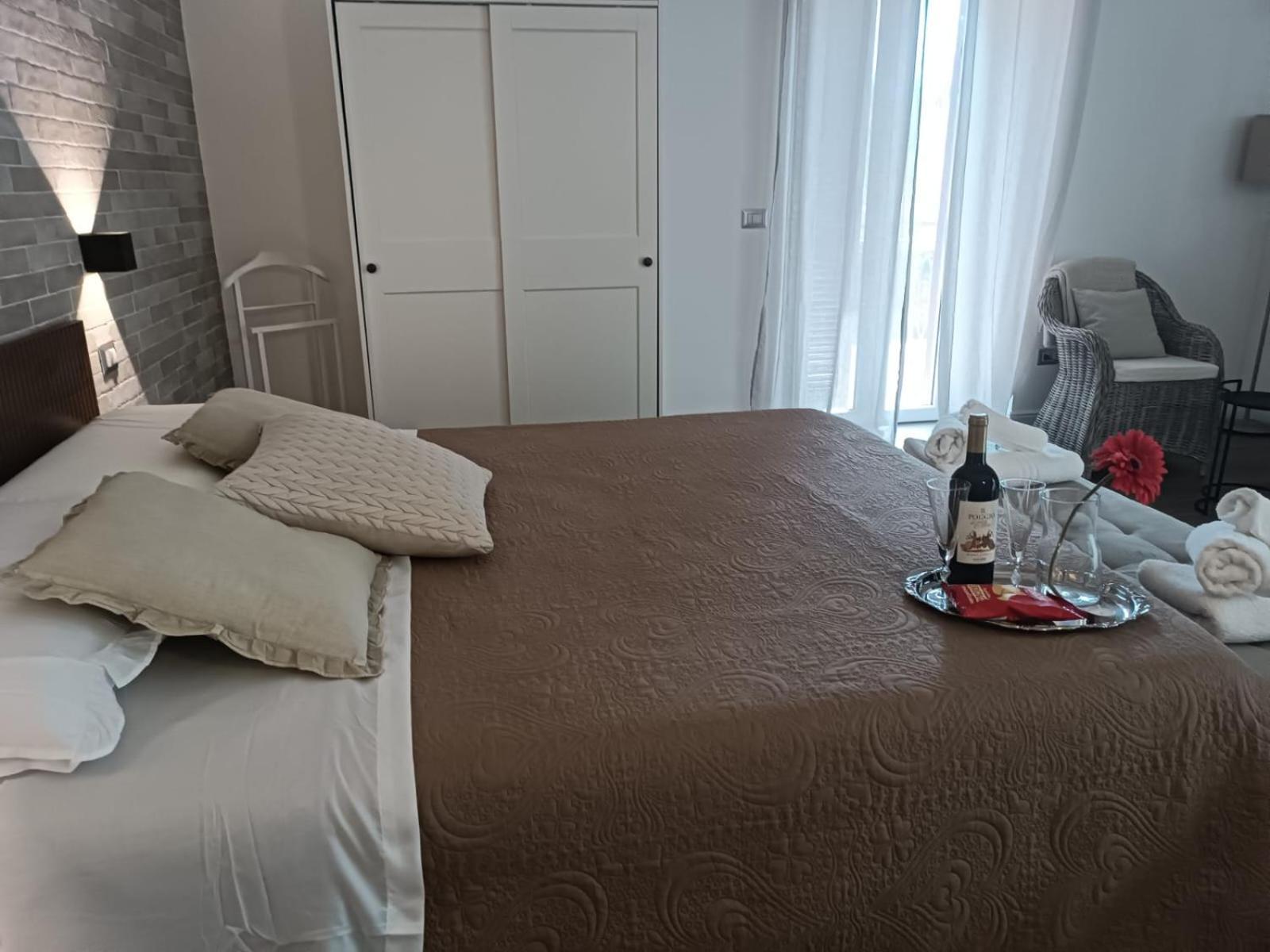 Casa Rosamari - Su Lago Di Posta Fibreno, Appartamento Con Camino Eksteriør bilde